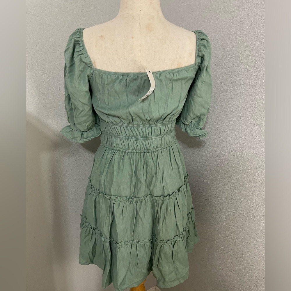 Francesa’s dress - Picture 4 of 5